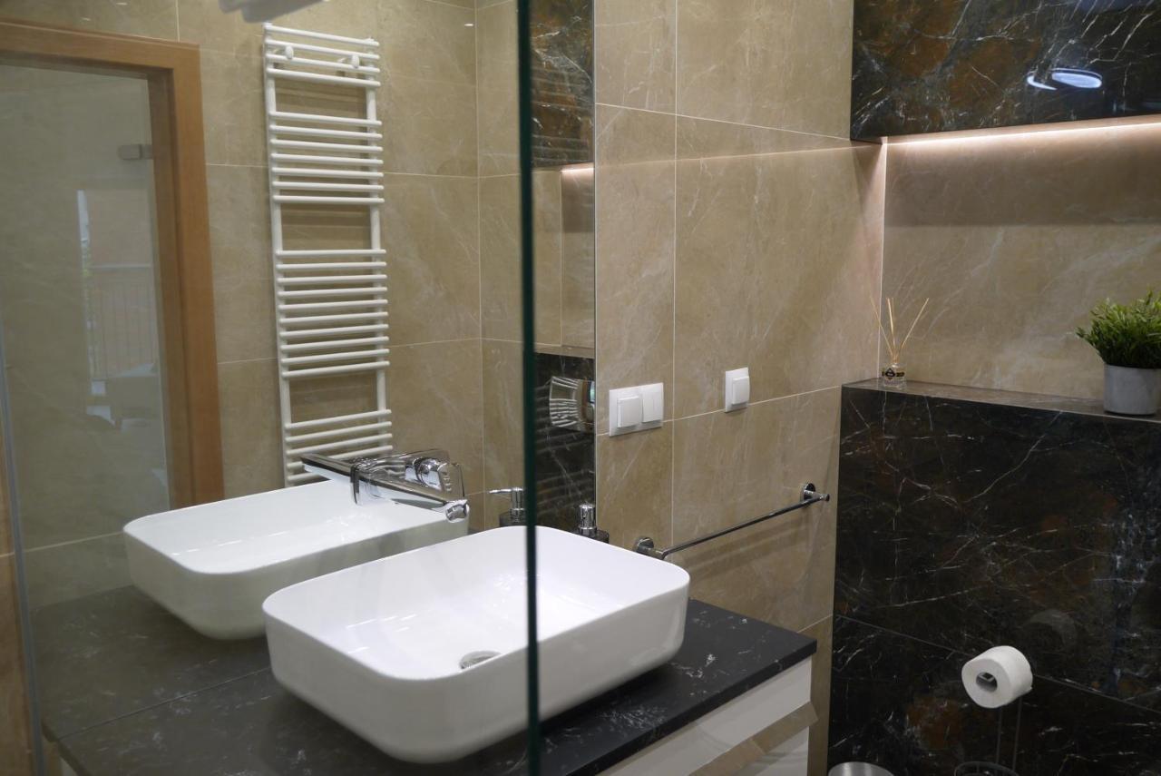 Nowy Apartament Zygmunta Premium Gliwice Exterior foto