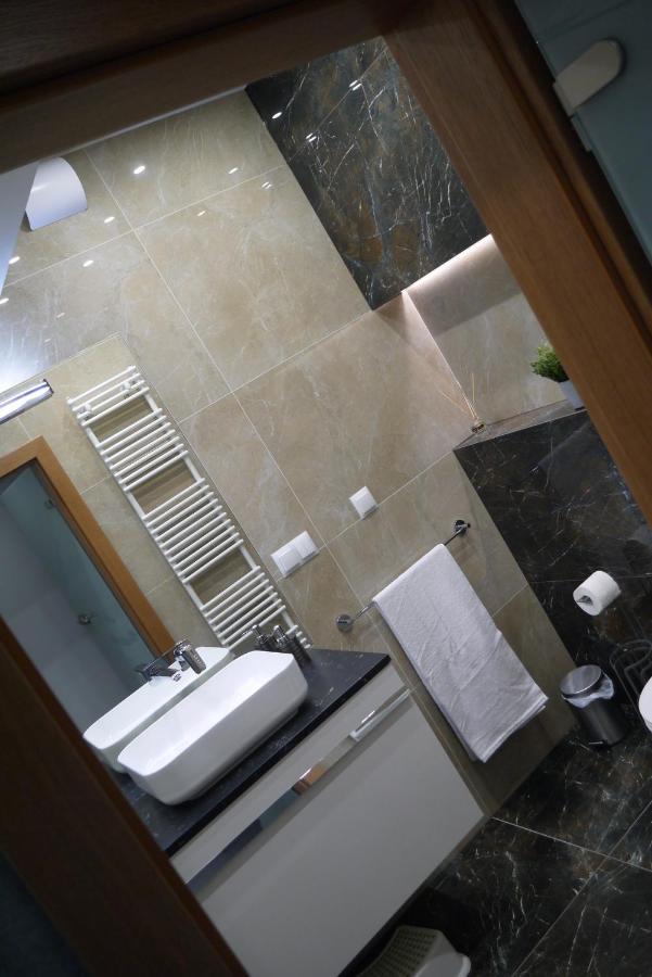 Nowy Apartament Zygmunta Premium Gliwice Exterior foto